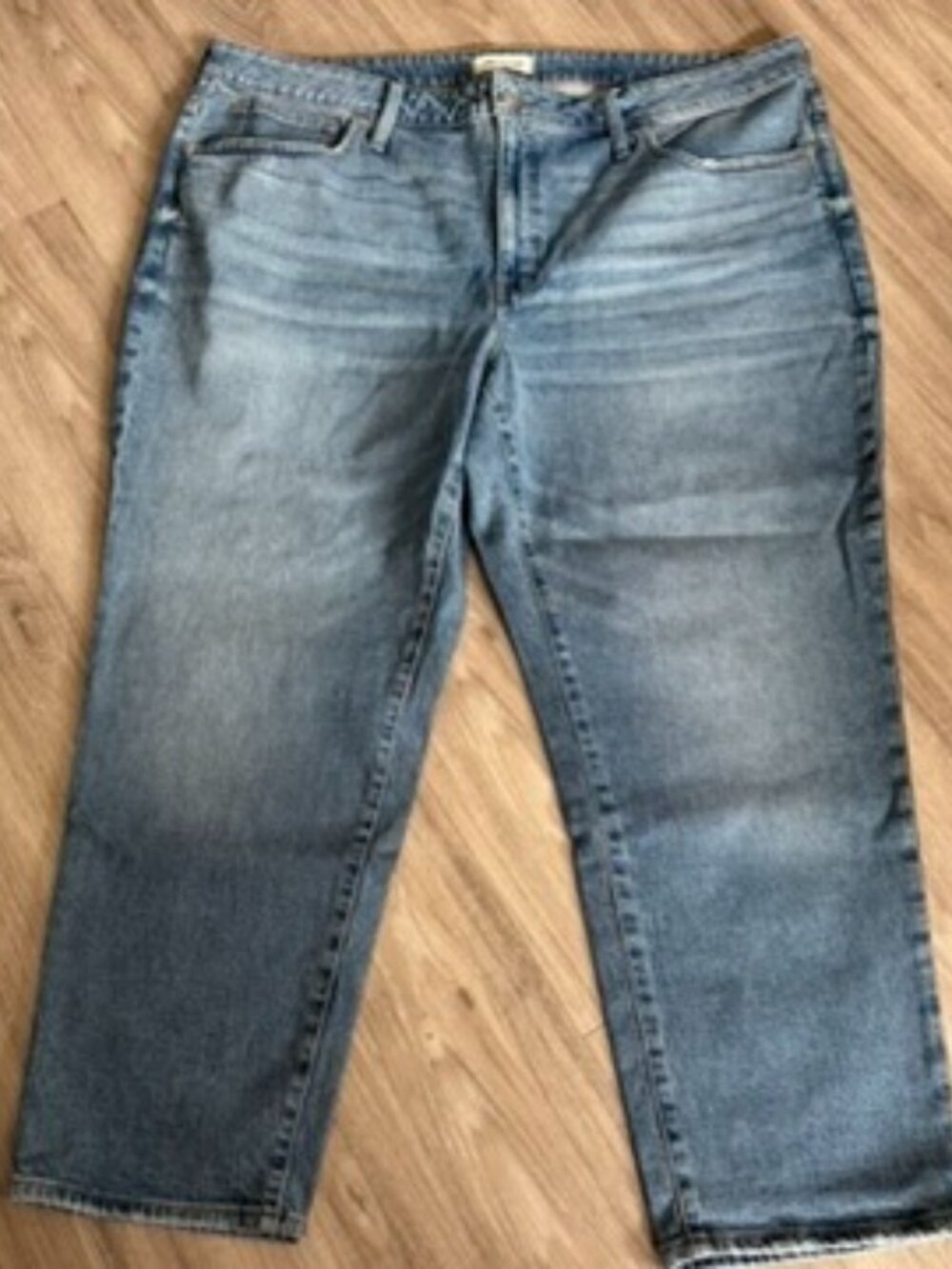 Madewell The Plus High-Rise Slim Boyjean in Neal Wash: TENCEL™ Denim Edition 22W
